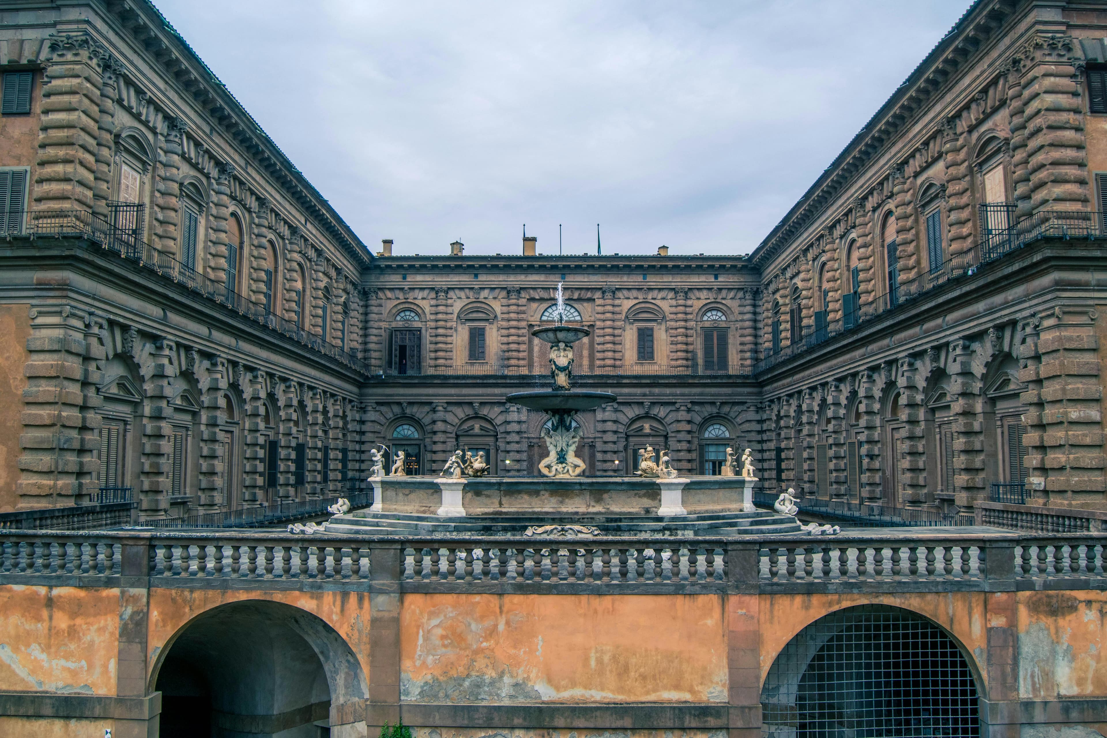 Exploring Pitti Palace: History and Famous Works