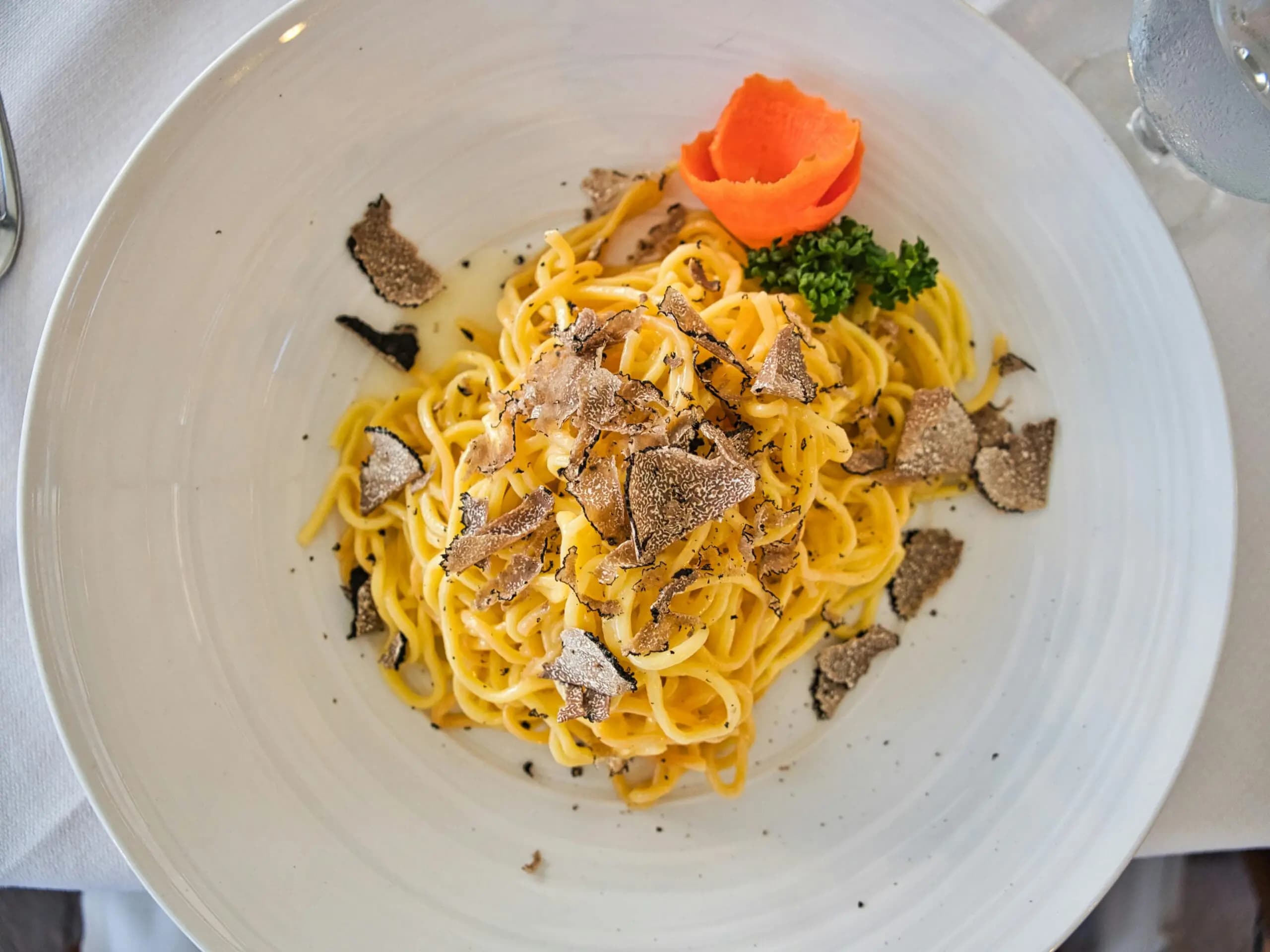 Truffle Hunting in Tuscany: The Ultimate Guide to Italy’s Most Delicious Tradition