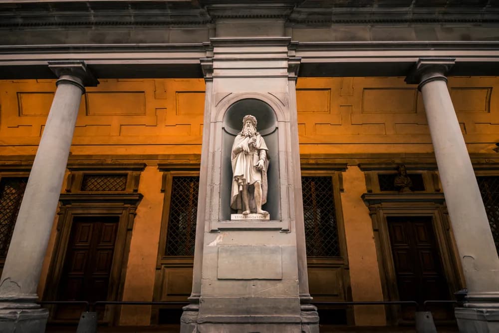 Inside the Leonardo Da Vinci Museum in Florence: History and Exhibitions